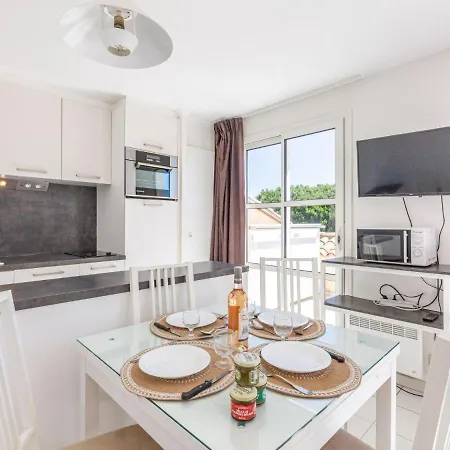 Village Cap Esterel - Le Belvedere-29 By Interhome *