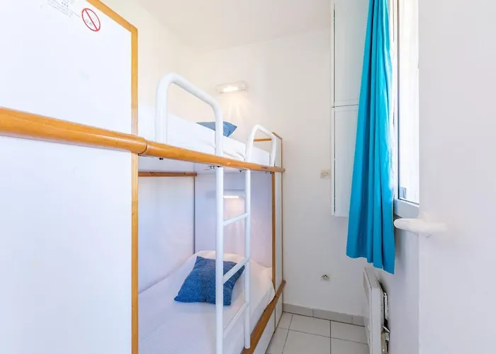 아파트 Le Belvedere - V3 207 By Interhome